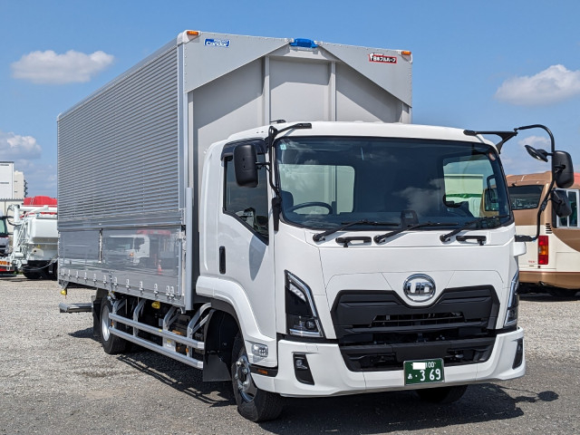 UDトラックス（日産） コンドル 中型 ウィング 2RG-BRR90T4(104634) 2枚目