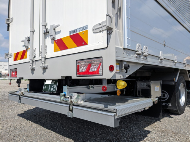 UDトラックス（日産） コンドル 中型 ウィング 2RG-BRR90T4(104634) 6枚目