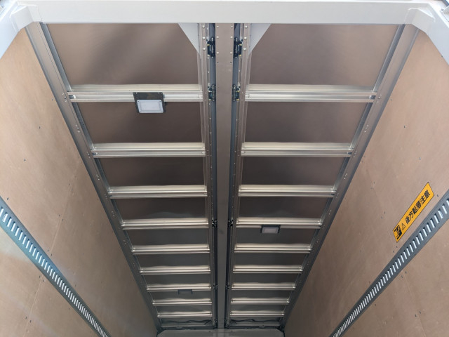 UDトラックス（日産） コンドル 中型 ウィング 2RG-BRR90T4(104634) 14枚目