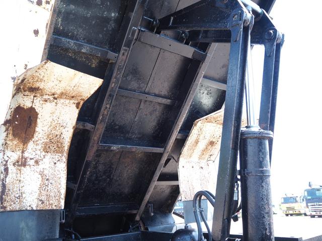 いすゞ フォワード 中型 土砂ダンプ *********(104642) 11枚目