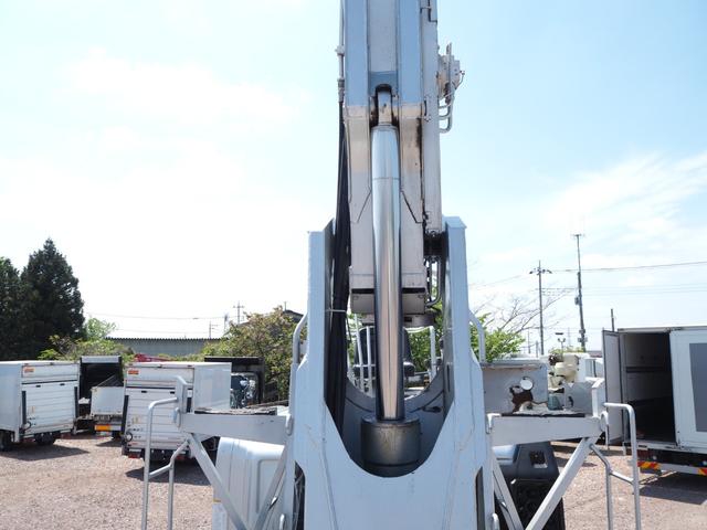 日野 レンジャー 中型 平ボディ（クレーン付） *********(104641) 19枚目