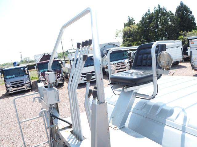 日野 レンジャー 中型 平ボディ（クレーン付） *********(104641) 24枚目