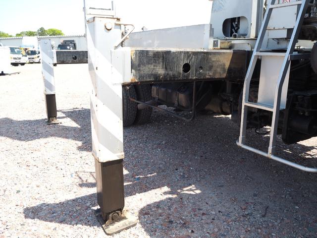 日野 レンジャー 中型 平ボディ（クレーン付） *********(104641) 27枚目