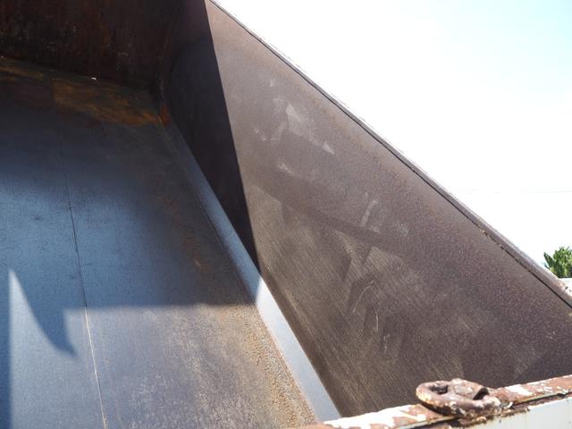 いすゞ フォワード 中型 土砂ダンプ *********(104642) 32枚目