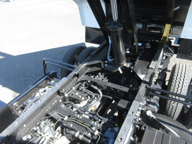 いすゞ フォワード 中型 土砂ダンプ 2RG-FRR90S3(104647) 14枚目