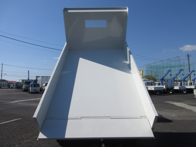 いすゞ フォワード 中型 土砂ダンプ 2RG-FRR90S3(104647) 15枚目