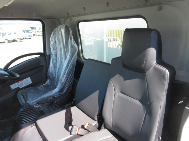 いすゞ フォワード 中型 土砂ダンプ 2RG-FRR90S3(104647) 24枚目