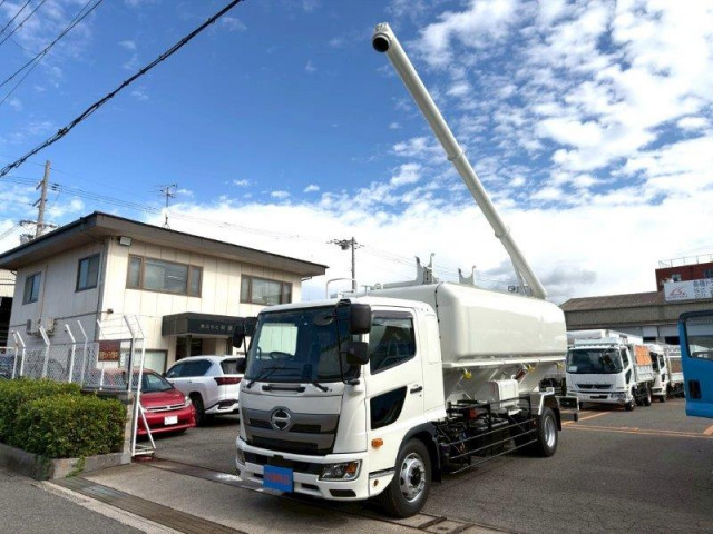 日野 レンジャー 増トン 粉粒体運搬車 2KG-FE2ACA(104648) 5枚目