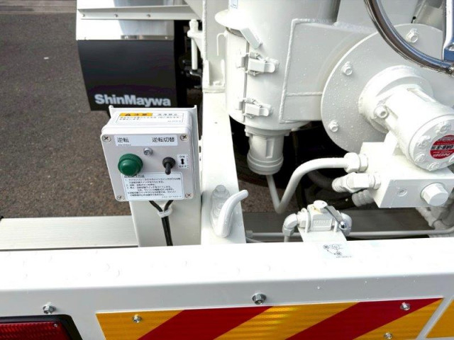 日野 レンジャー 増トン 粉粒体運搬車 2KG-FE2ACA(104648) 9枚目