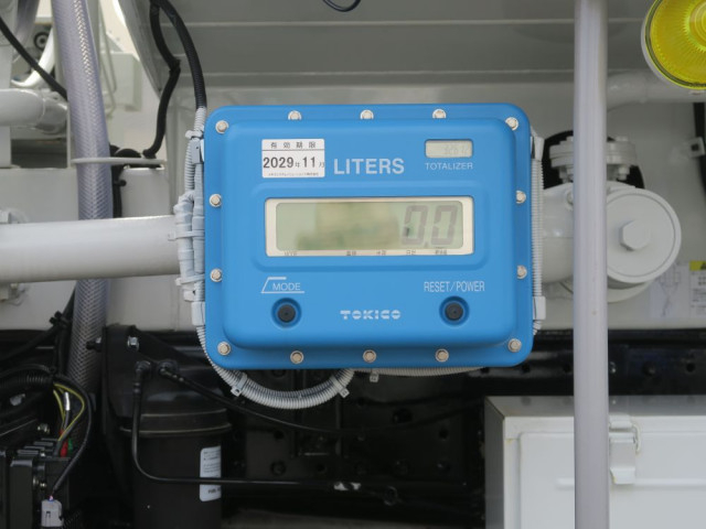 三菱ふそう キャンター 小型 タンクローリー 2PG-FEB90(104671) 11枚目