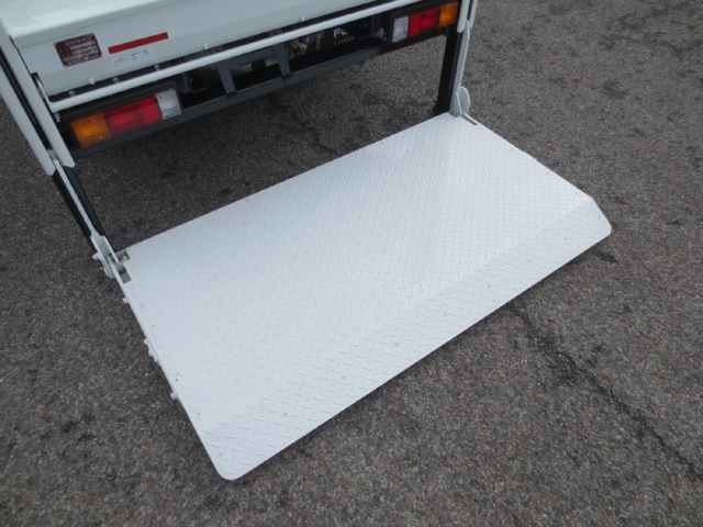 三菱ふそう キャンター 小型 平ボディ 2RG-FBA20(104672) 11枚目