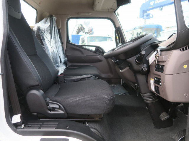 三菱ふそう キャンター 小型 タンクローリー 2PG-FEB90(104671) 25枚目