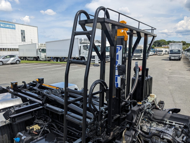 三菱ふそう キャンター 小型 コンテナ専用車 2RG-FBAV0(104674) 37枚目