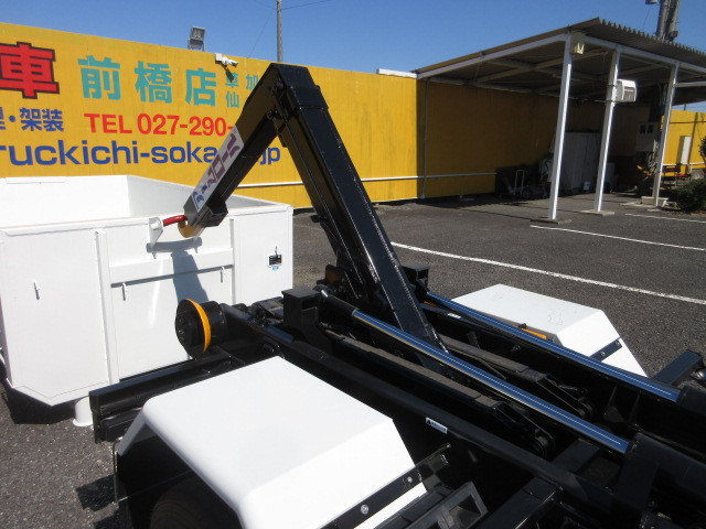 三菱ふそう キャンター 小型 コンテナ専用車 2RG-FEAV0(104675) 21枚目