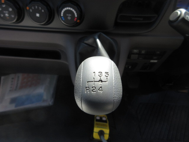 三菱ふそう キャンター 小型 コンテナ専用車 2RG-FEAV0(104675) 28枚目