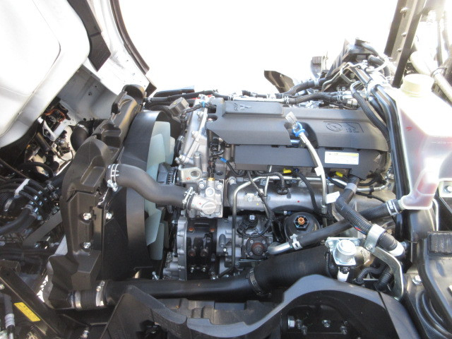 三菱ふそう キャンター 小型 コンテナ専用車 2RG-FEAV0(104675) 33枚目