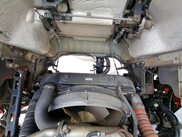 UDトラックス（日産） クオン 大型 トラクタ AKG-GK4XAB(5651) 41枚目