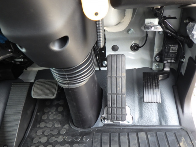 三菱ふそう ファイター 中型 コンテナ専用車 2KG-FK72F(104697) 46枚目