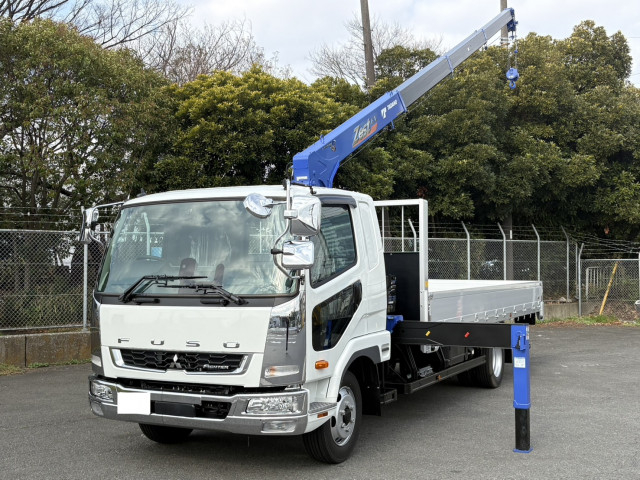 三菱ふそう ファイター 小型 平ボディ（クレーン付） 2KG-FK62F(104700) 1枚目