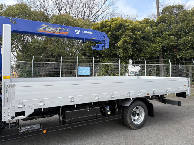 三菱ふそう ファイター 小型 平ボディ（クレーン付） 2KG-FK62F(104700) 7枚目