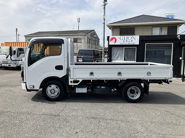 いすゞ エルフ 小型 平ボディ 2TG-NJR88AF(104702) 4枚目