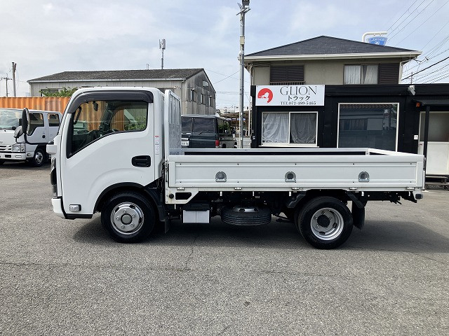 いすゞ エルフ 小型 平ボディ 2TG-NJR88AF(104704) 4枚目