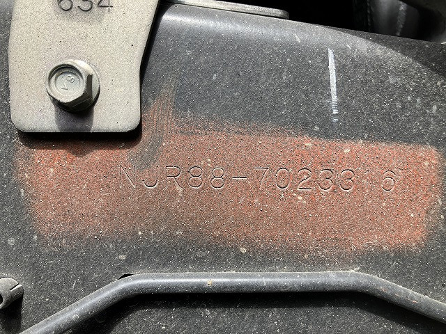 いすゞ エルフ 小型 平ボディ 2TG-NJR88AF(104704) 21枚目