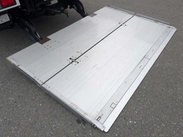 日野 レンジャー 中型 ウィング 2KG-FD2ABG(104712) 9枚目