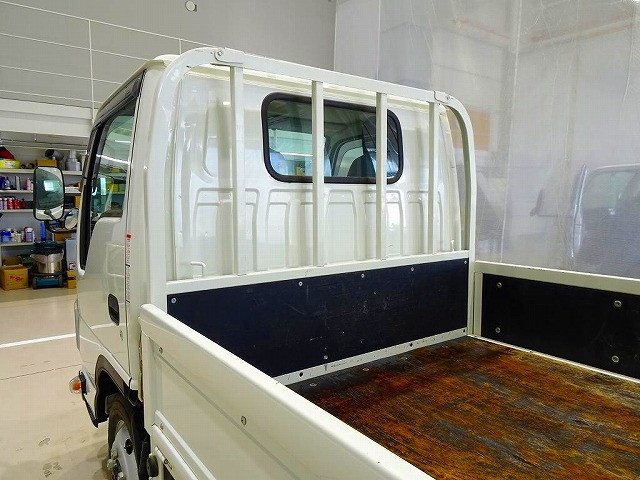 いすゞ エルフ 小型 平ボディ 2RG-NHS88A(104713) 23枚目