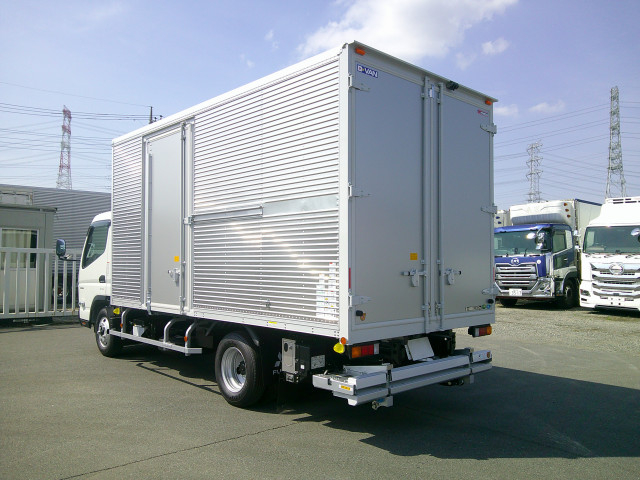 三菱ふそう キャンター 小型 バン 2RG-FEB50(104731) 7枚目