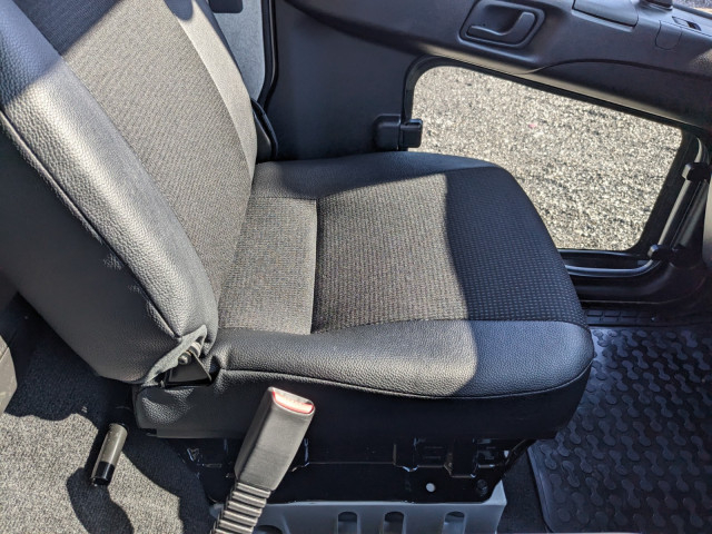 三菱ふそう ファイター 中型 トラクタ 2KG-FK65F(104738) 27枚目