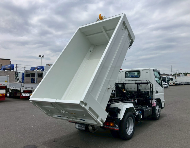 三菱ふそう キャンター 小型 コンテナ専用車 2RG-FBAV0(106563) 11枚目