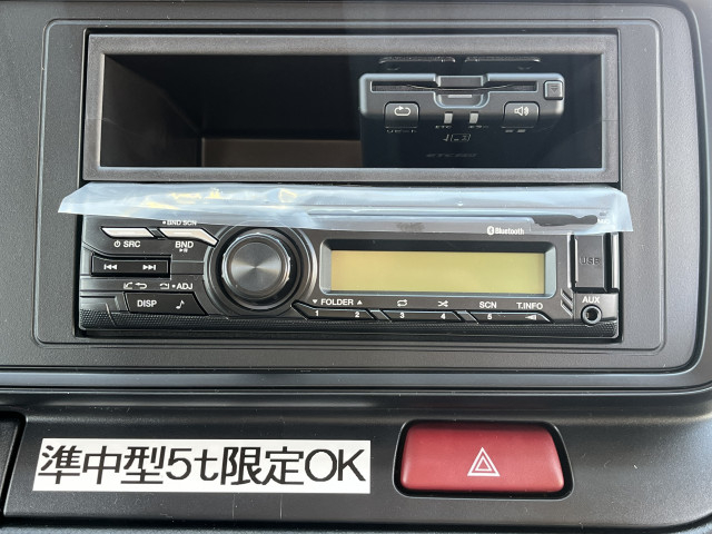 三菱ふそう キャンター 小型 平ボディ 2RG-FBA20(104810) 21枚目