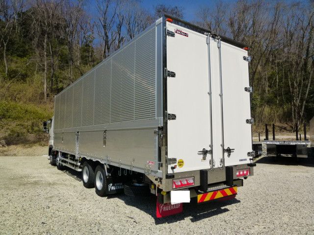 日野 プロフィア 大型 ウィング 2DG-FW1AHC(104812) 6枚目