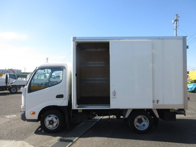 トヨタ ダイナ 小型 バン 2RG-XZC605(113700) 17枚目