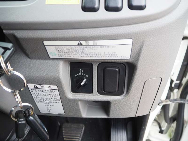 三菱ふそう キャンター 小型 平ボディ TPG-FEB50(111728) 48枚目