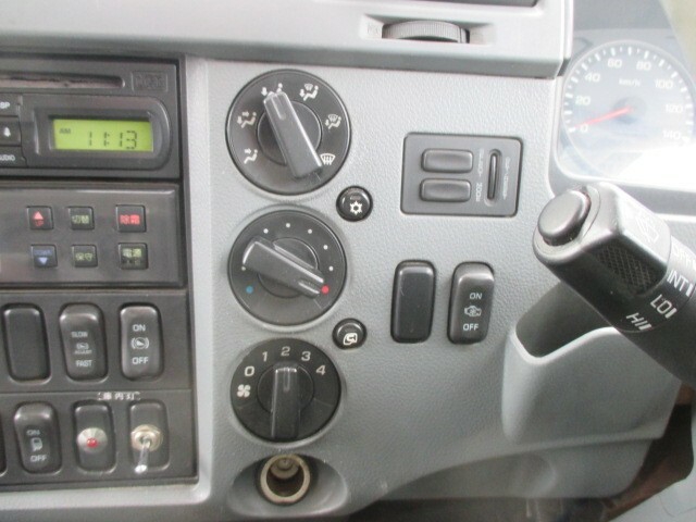 三菱ふそう ファイター 小型 冷蔵冷凍バン TKG-FK64F(7763) 36枚目