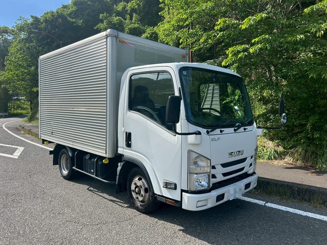 いすゞ エルフ 小型 バン TPG-NLR85AN(105057) 1枚目