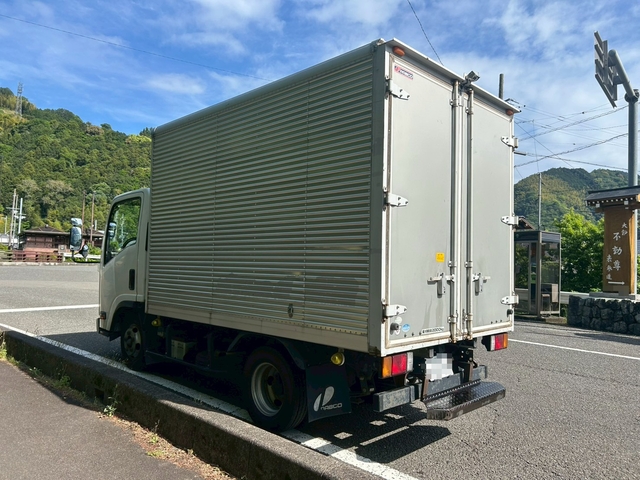 いすゞ エルフ 小型 バン TPG-NLR85AN(105057) 3枚目