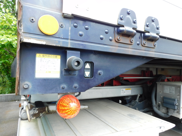 いすゞ フォワード 中型 ウィング TKG-FRR90S2(105058) 18枚目