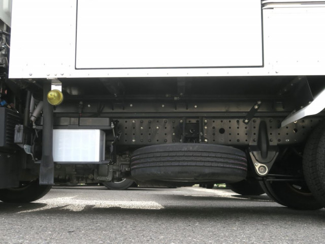 三菱ふそう キャンター 小型 冷蔵冷凍バン 2TG-FBA00(105257) 44枚目