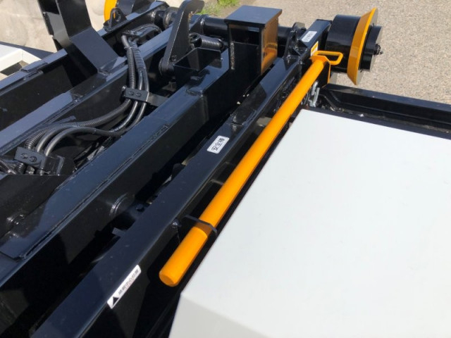三菱ふそう キャンター 小型 コンテナ専用車 2RG-FBAV0(105268) 26枚目