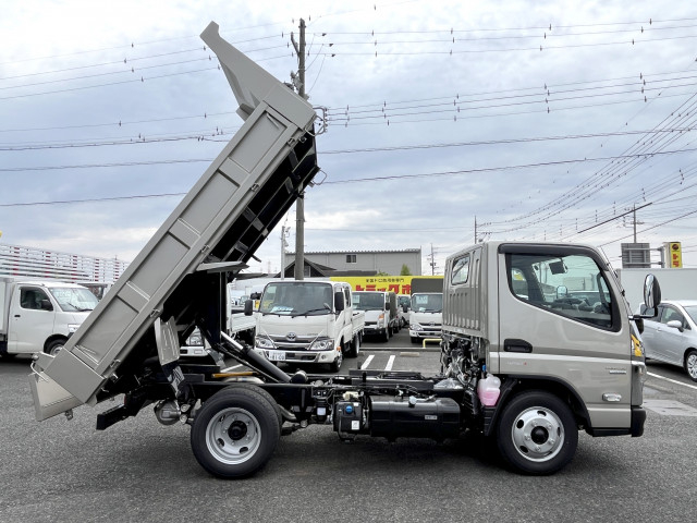 三菱ふそう キャンター 小型 土砂ダンプ 2RG-FBA60(105276) 10枚目