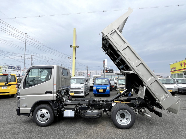 三菱ふそう キャンター 小型 土砂ダンプ 2RG-FBA60(105276) 11枚目