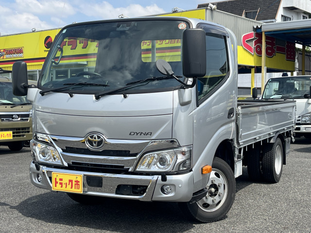 トヨタ ダイナ 小型 平ボディ 2DG-GDY281(105303) 1枚目