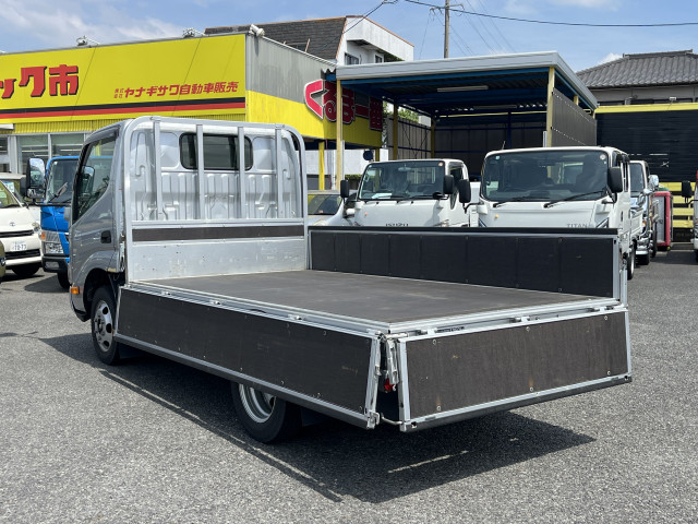 トヨタ ダイナ 小型 平ボディ 2DG-GDY281(105303) 7枚目