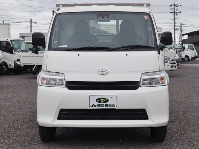 トヨタ タウンエース 小型 平ボディ 5BF-S403U(105306) 3枚目