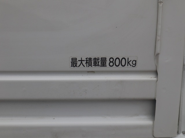 トヨタ タウンエース 小型 平ボディ 5BF-S403U(105306) 17枚目