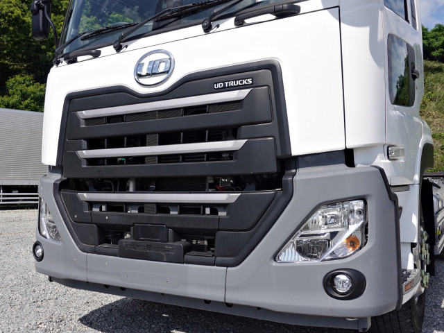 UDトラックス（日産） クオン 大型 トラクタ 2RG-GK5DAB(105309) 4枚目