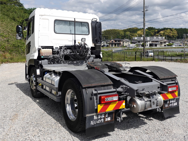 UDトラックス（日産） クオン 大型 トラクタ 2RG-GK5DAB(105309) 11枚目